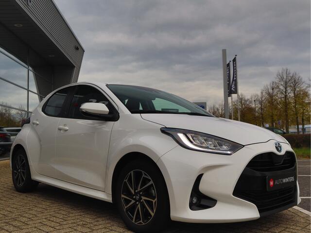 Toyota YARIS 1.5 Hybrid Stoelverwarming | All season banden | adaptieve cruise control |