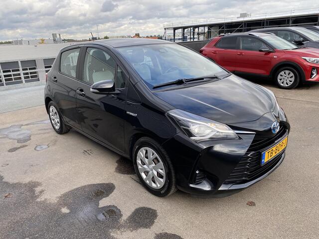 Toyota YARIS 1.5 Hybrid Energy 100pk 5D CVT Automaat! Achteruitrij camera, cruise control, navigatie systeem, airconditioning