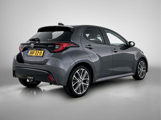 Toyota YARIS 1.5 Hybrid 130 Executive | Panoramadak | Premium uitgevoerd |