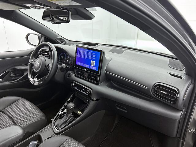 Toyota YARIS 1.5 Hybrid 130 Executive | Panoramadak | Premium uitgevoerd |