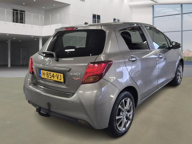 Toyota YARIS 1.3 VVT-i Trend Bi-Tone, Apk 6-2026! VERWACHT!!