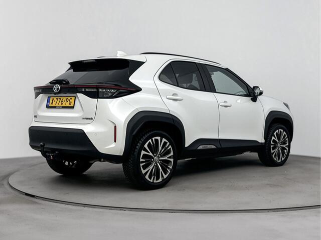 Toyota YARIS Cross 1.5 Hybrid Executive | Stoelverwarming | Head-Up Display | Lichtmetalen Velgen | NL-Auto |