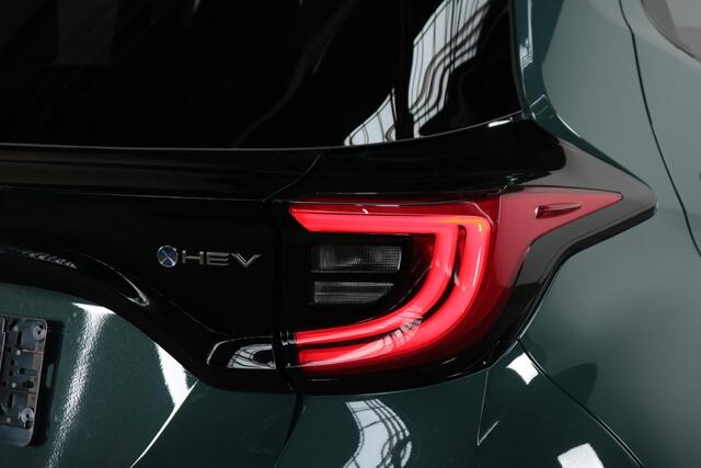 Toyota YARIS 1.5 Hybrid 115 Dynamic, Comfort Pack, Nieuw, in december leverbaar met ¤2000,- inruilpremie!