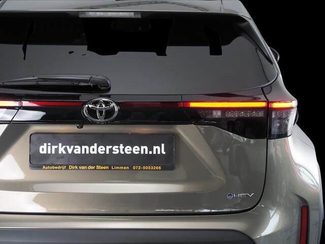 Toyota YARIS Cross 1.5 Hybrid 130 Executive | Stuurwiel- En Stoelverwarming | Achteruitrijcamera | Draadloos Telefoonlader | Apple CarPlay/ Android Auto | Botsherkenning | Grootlichtassistent