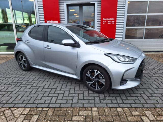 Toyota YARIS 1.5 Hybrid 115 Dynamic met Comfort Pack