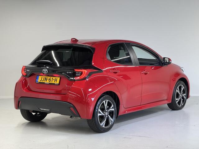 Toyota YARIS 1.5 Hybrid 115 Dynamic plus | PDC Rondom | Stoel/stuur verw. | LED | Draadloze carplay | Keyless |