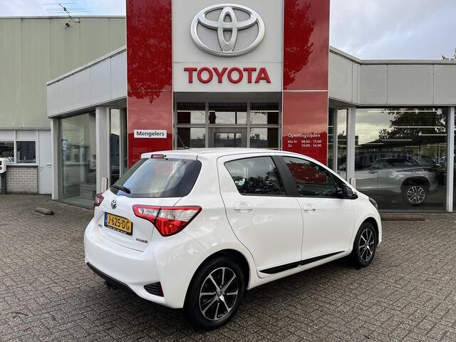 Toyota YARIS 1.5 Hybrid Design Sport