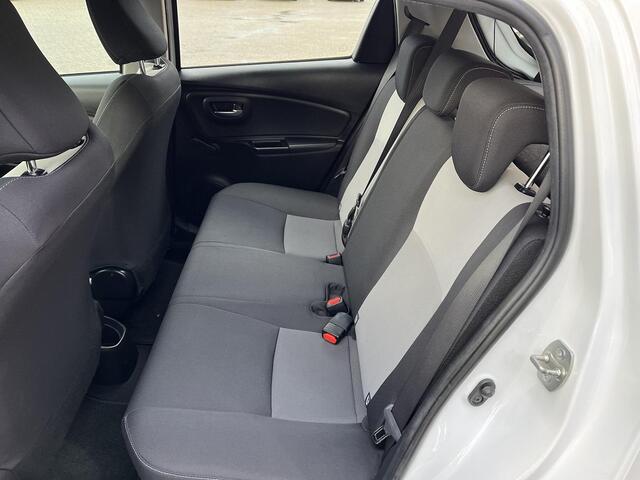 Toyota YARIS 1.5 Hybrid Design Sport