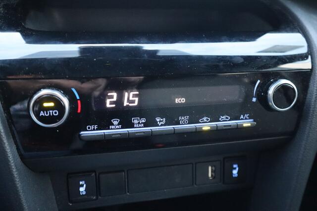 Toyota YARIS 1.5 Hybrid Dynamic Plus Blindspot/PDC/Stuur/Stoelverwarming/Elec