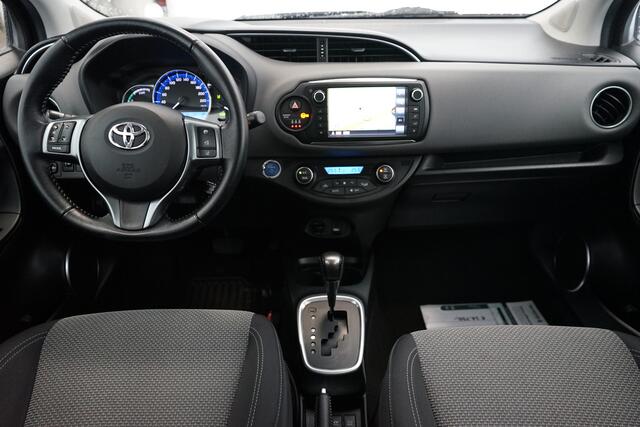 Toyota YARIS 1.5 Hybrid Trend