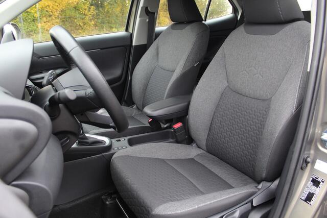 Toyota YARIS Cross 1.5 Hybrid Dynamic Special | Rijklaar | Head Up | El.achterklep | Stoel-/stuurverw. | LED | Keyless | Apple/Android | Navi