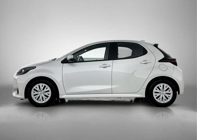 Toyota YARIS 1.5 Hybrid Active | Navigatie full map | PDC |