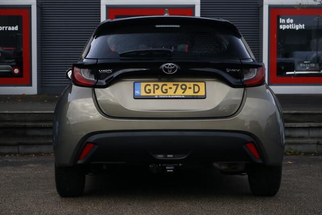 Toyota YARIS 1.5 Hybrid 115 Active | Trekhaak | All-Season banden | Apple Carplay |