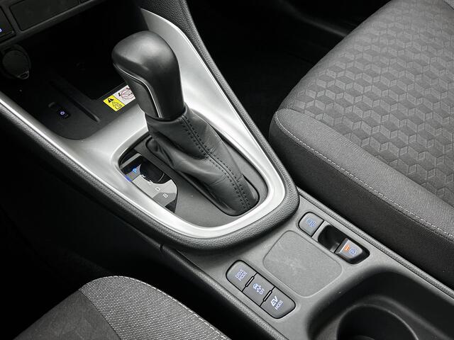 Toyota YARIS 1.5 Hybrid Dynamic | Stoelverwarming | Head up Display | LM Velgen | Apple Carplay / Android Auto |