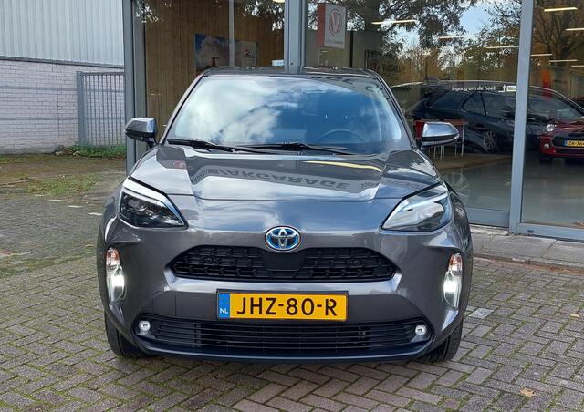 Toyota YARIS Cross 1.5 Hybrid Business Plus 4WD Camera