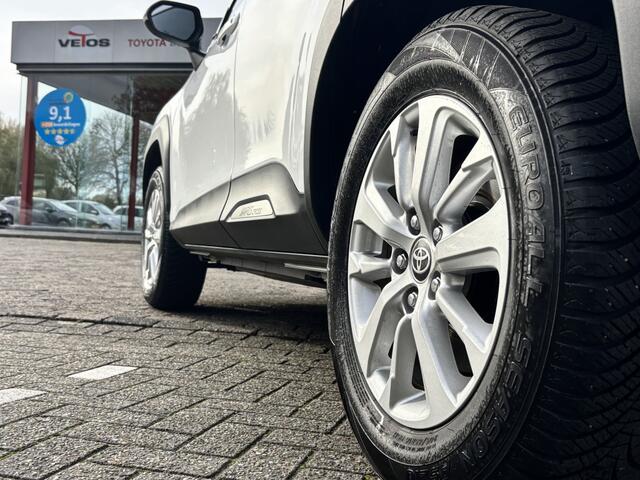 Toyota YARIS 1.5 Hybrid Business | CarPlay | Stuurverwarming