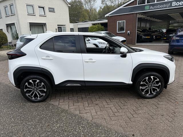 Toyota YARIS Cross 1.5 Hybrid First Edition Carplay/Android, Camera, 17''Lmv, Led
