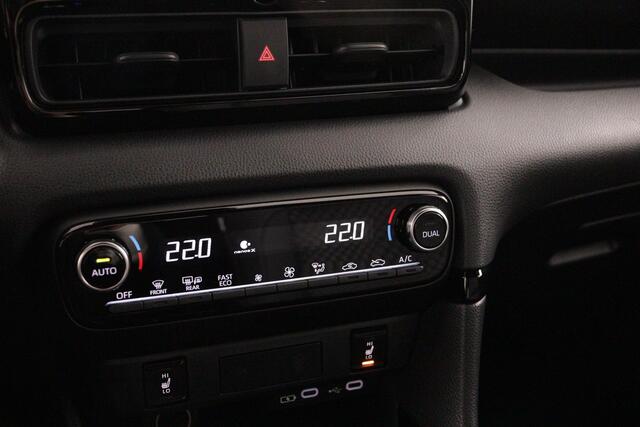 Toyota YARIS 1.5 Hybrid 130 Executive