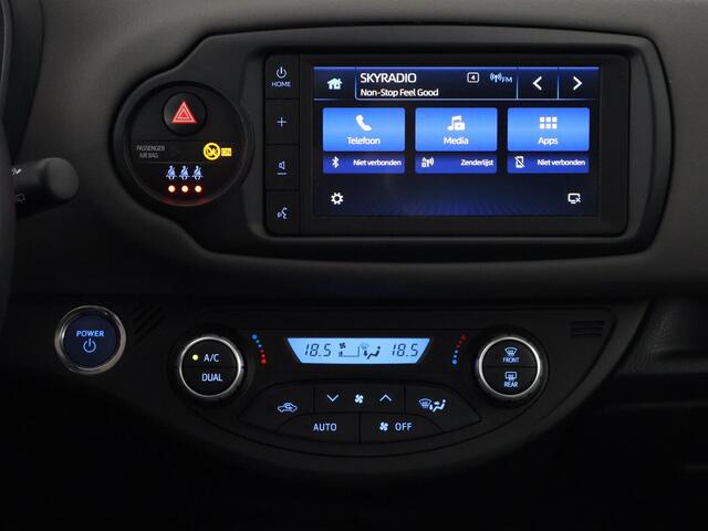 Toyota YARIS 1.5 Hybrid Dynamic | Trekhaak | Apple Carplay & AndroidAUTO | Dealer onderhouden | 1e eigenaar