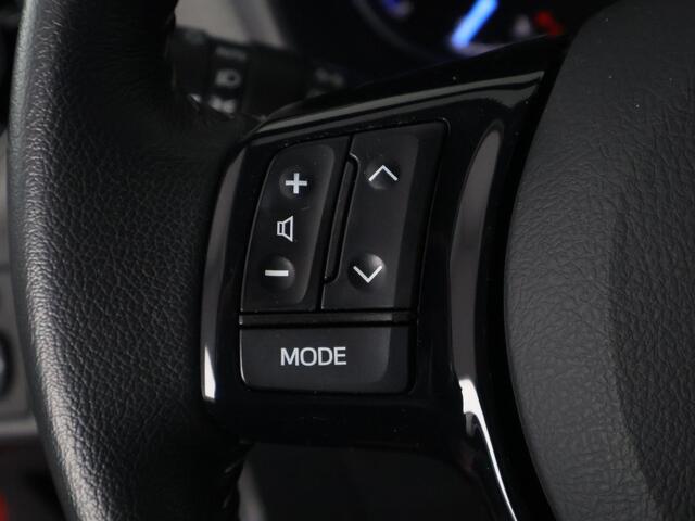 Toyota YARIS 1.5 Hybrid Dynamic | Trekhaak | Apple Carplay & AndroidAUTO | Dealer onderhouden | 1e eigenaar