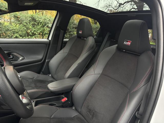 Toyota YARIS 1.5 Hybrid GR Sport