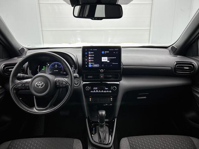 Toyota YARIS Cross 1.5 Hybrid 115 Dynamic | Stoel en stuurverwarming | Apple Car play/Android Auto | LM Velgen |