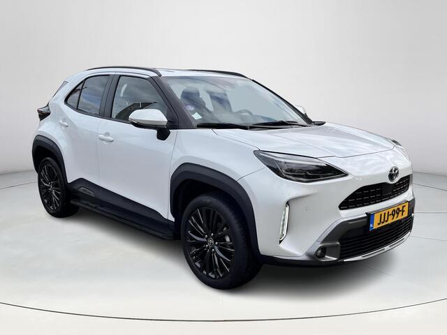 Toyota YARIS Cross 1.5 Hybrid Adventure | AWD | Navigatie | Stoelverwarming | Treeplanken | Head up display |