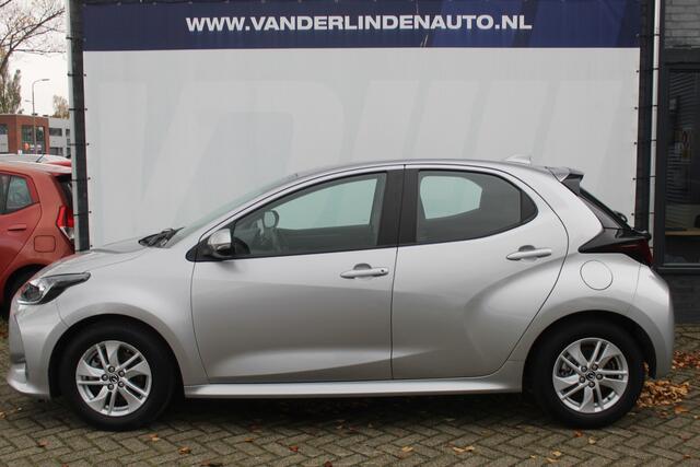 Toyota YARIS Hybrid Mazda 2 Mazda 2 l Apple Carplay/ Android auto l Keyless l Automaat l Cruise control l Stuur- en Stoelverwarming VDL auto