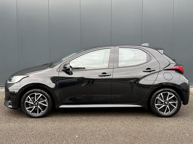 Toyota YARIS 1.5 Hybrid Dynamic / Carplay / Camera / Stoelverwarming