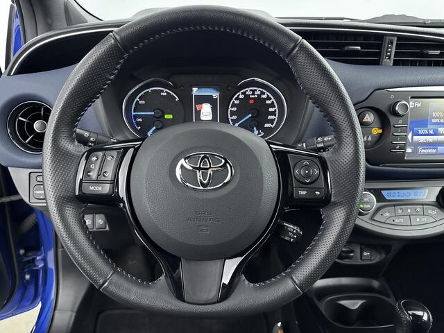 Toyota YARIS 1.5 Hybrid Bi-Tone