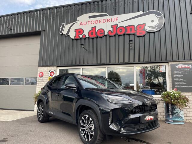 Toyota YARIS 1.5 HYBRID 115 Style Safety, Zo goed als nieuw!, PDC, Camera, Stoel-Stuur-Voorruitverwarming