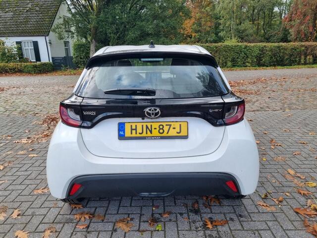 Toyota YARIS 1.5 Hybrid 115 Bns