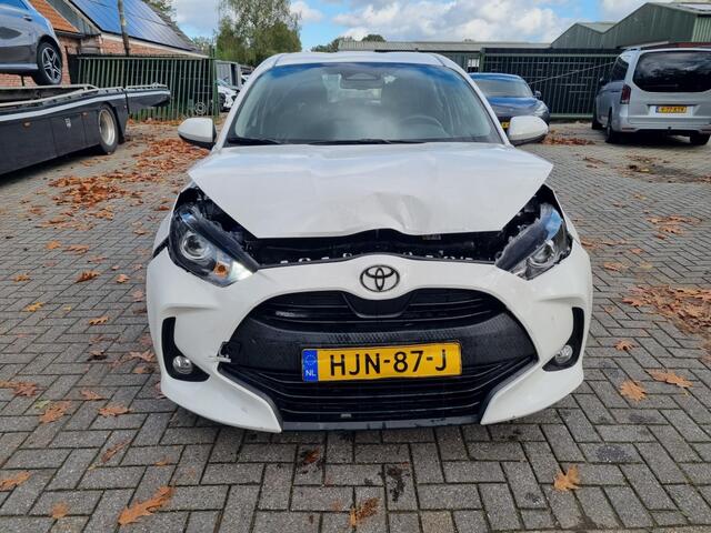 Toyota YARIS 1.5 Hybrid 115 Bns