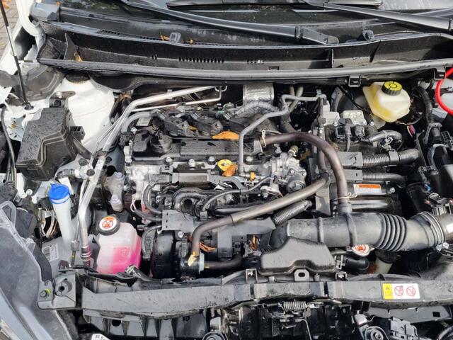 Toyota YARIS 1.5 Hybrid 115 Bns