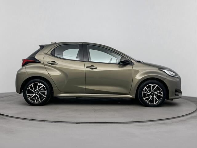 Toyota YARIS 1.5 Hybrid First Edition Navi | NL-Auto | Dealeronderhouden | 1E Eig | Apple Carplay/Android Auto | LM-Velgen |