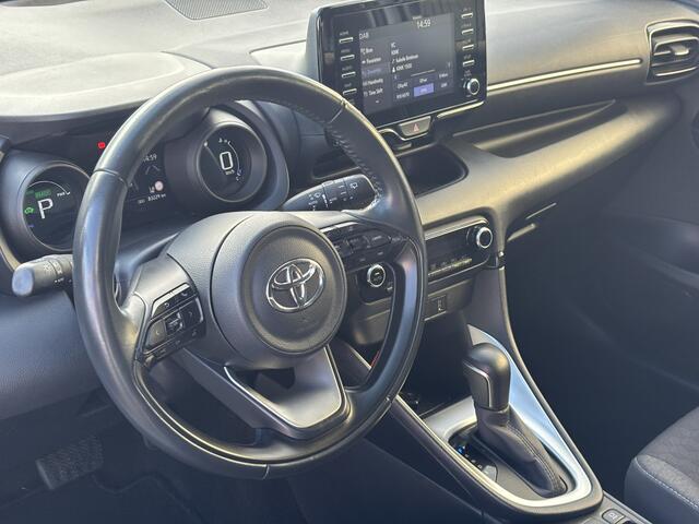 Toyota YARIS 1.5 Hybrid Dynamic / Keyless Entry / NL Auto / Applecarplay/Androidauto / Camera /