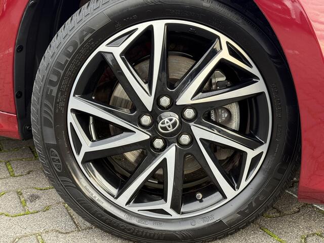 Toyota YARIS 1.5 Hybrid Dynamic | Carplay | LED | Camera | DAB | ACC |16 inch