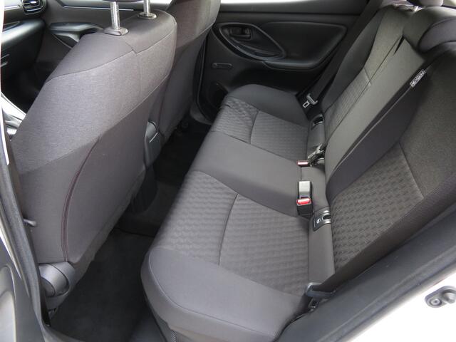 Toyota YARIS 1.5 Hybrid Dynamic Airco ACC-Cr-Control Stoelverw