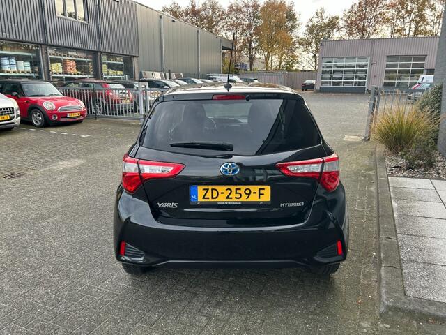 Toyota YARIS 1.5 HYBRID. DYNAMIC AUTOMAAT