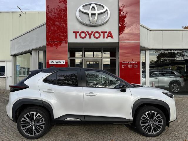 Toyota YARIS Cross 1.5 Hybrid Executive | Rijklaar | NL-Auto | Stoelverwarming | JBL