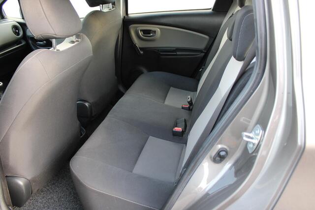 Toyota YARIS 1.0 VVT-i Comfort All-seasons, Dealer onderhouden