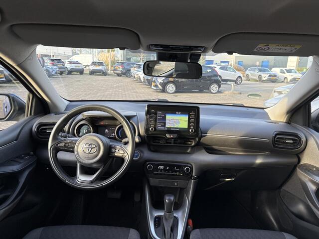 Toyota YARIS 1.5 Hybrid Dynamic Parkeersensoren | Navigatie | startknop
