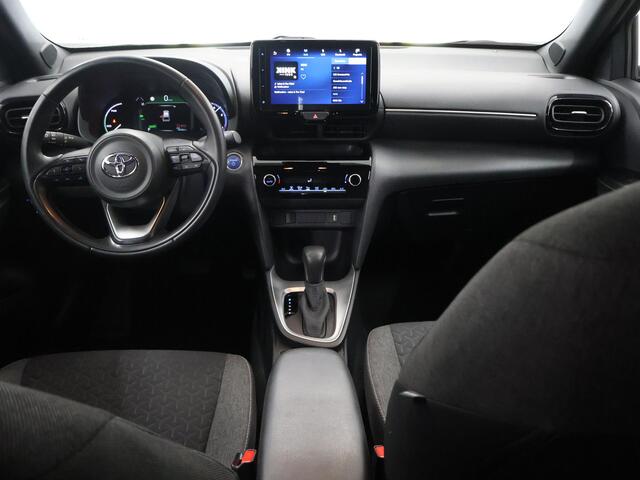 Toyota YARIS Cross 1.5 Hybrid Dynamic | Navigatie | LED | Camera | Apple CarPlay/Android Auto | DAB | Adaptieve Cruise Control | Rij hulp- Systeem |