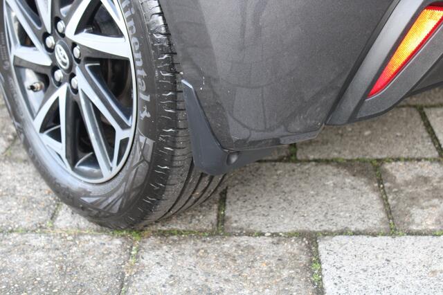 Toyota YARIS 1.5 Hybrid Dynamic