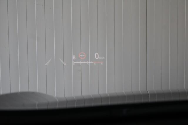 Toyota YARIS Cross 1.5 Hybrid Adventure, Trekhaak, Stuurverwarming, JBL, Stoelverwarming.