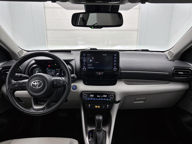 Toyota YARIS 1.5 Hybrid Executive | Premium uitgevoerd | Bi Color leder |