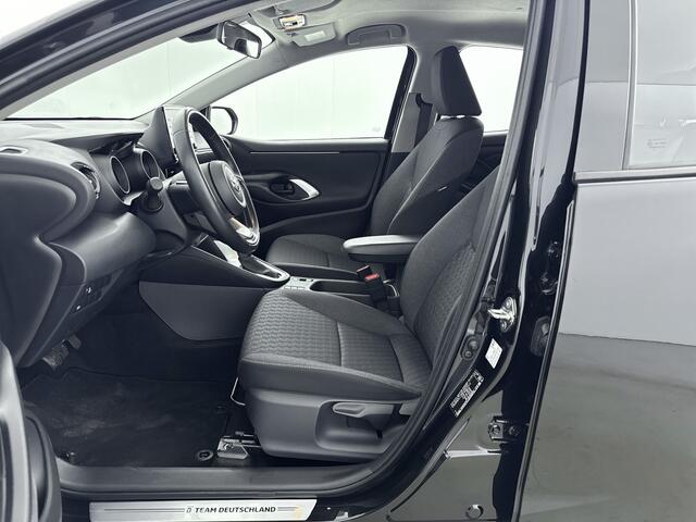 Toyota YARIS 1.5 Hybrid 115 Dynamic limited | Applecarplay | keyless entry | achteruitrijcamera |