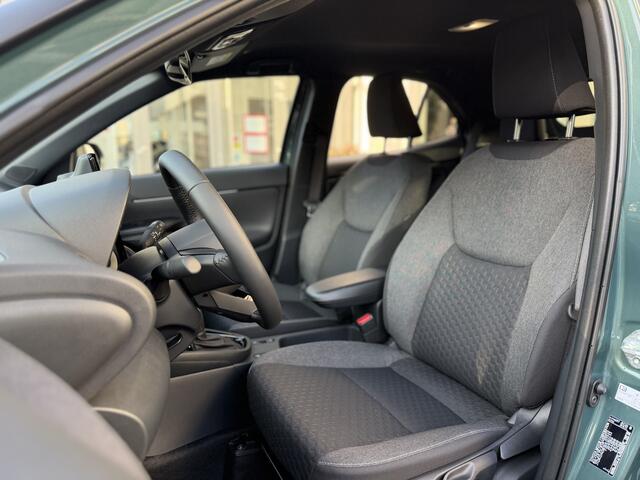 Toyota YARIS Cross 1.5 Hybrid 130 Style Parkeersensoren V+A, Dodehoekdetectie, Navigatie , All-in Rijklaarprijs