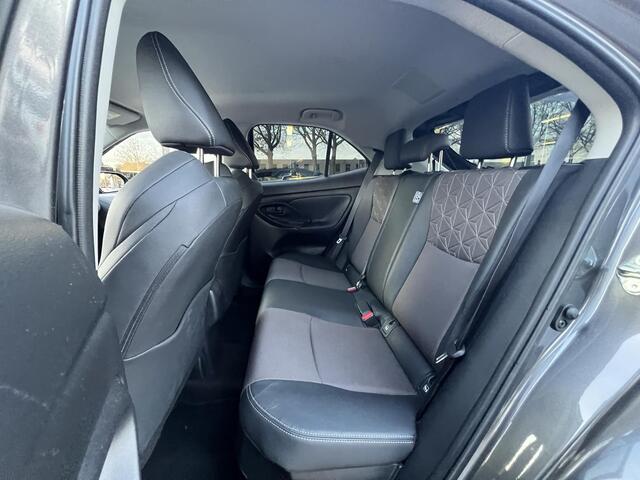 Toyota YARIS Cross 1.5 Hybrid Executive | Navigatie | Leder | BSM | Eerste eigenaar | Dealeronderhouden |