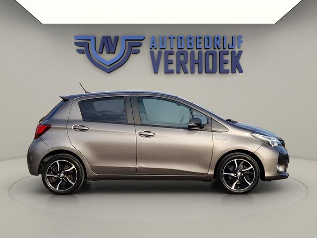 Toyota YARIS 1.5 Hybrid Dynamic Automaat - Navi - Camera